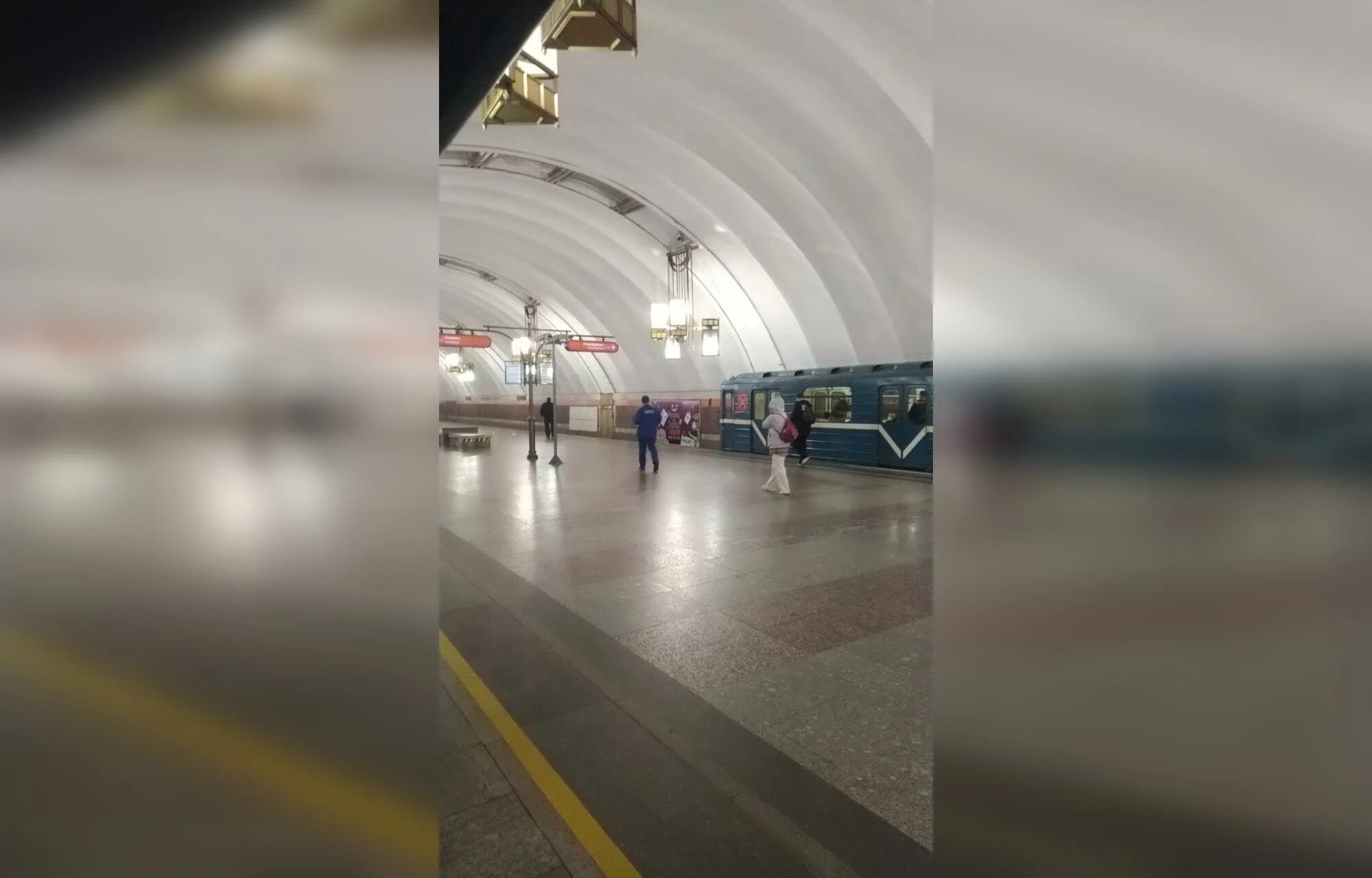 Новости движение на оранжевой ветке. Новости движение на оранжевой ветке. Новости движение на оранжевой ветке. Поезда метро санкт-петербурга 1 линии. Оранжевая ветка спб сегодня.