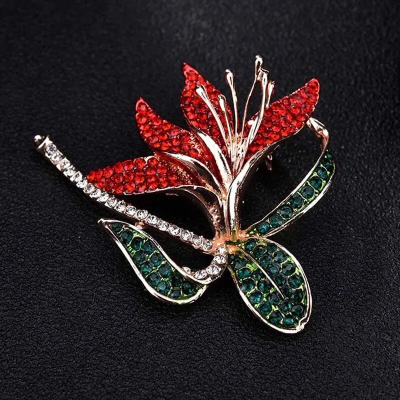 ювелирные броши. брошь "цветок". броши из ткани. брошь из бисера цветок. брошь из бисера.