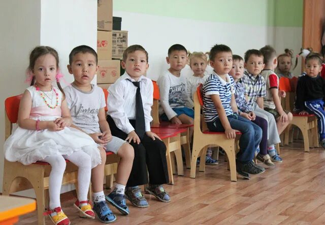 Очередь в сад улан удэ. Детский сад улыбка улан-удэ. детский сад 51 улан-удэ. строитель детский сад улан-удэ 7 группа. очередной садик.