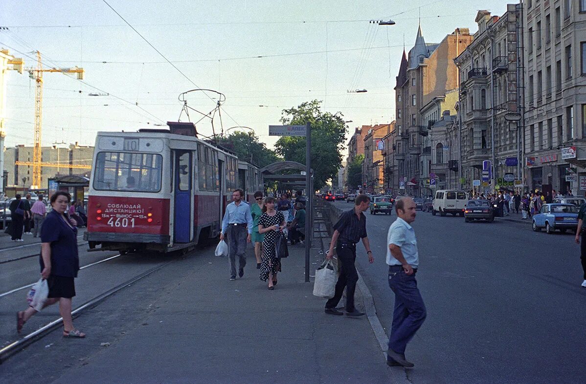 Ленинград 2000 год. Лиговский проспект (Петербург). Лиговский проспект в 90 е годы. Лиговский проспект Ленинград. Лиговский проспект 1995 год.