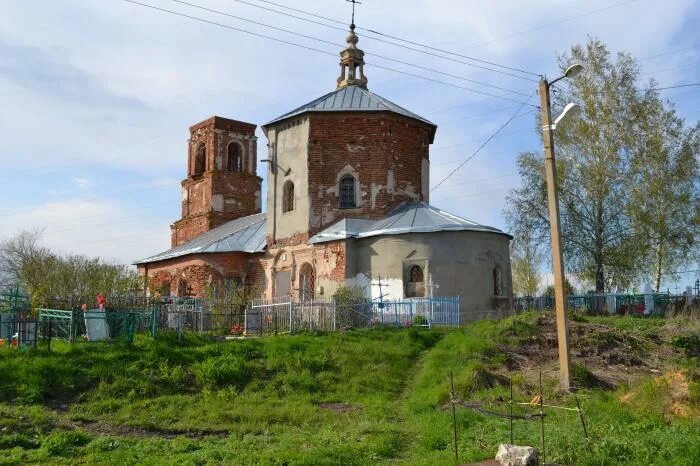 Церковь Покрова Пресвятой Богородицы Пронский район. Береговая Погореловка Пронский район. Береговая Погореловка Пронский район Рязанская область. Церковь Покрова Пресвятой Богородицы станица Медведовская.