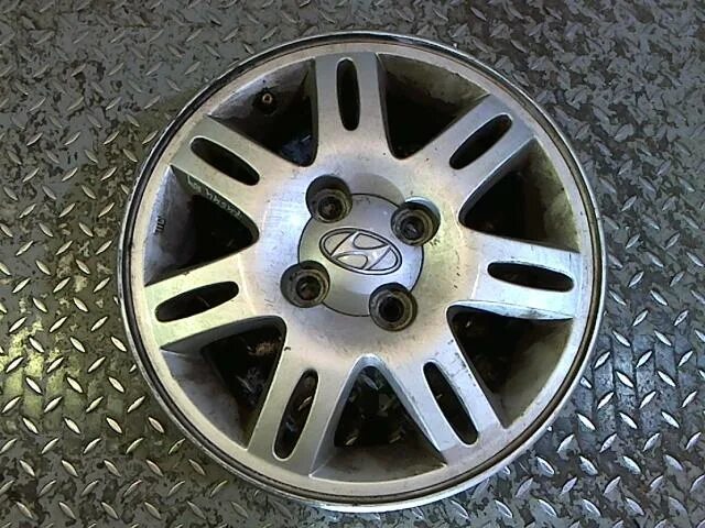 Колпаки hyundai getz r14. Хендай гетц диски колесные. Диски на хендай гетц r14. Хендай гетц диски колесные. Штампованные диски r14 хендай гетц.