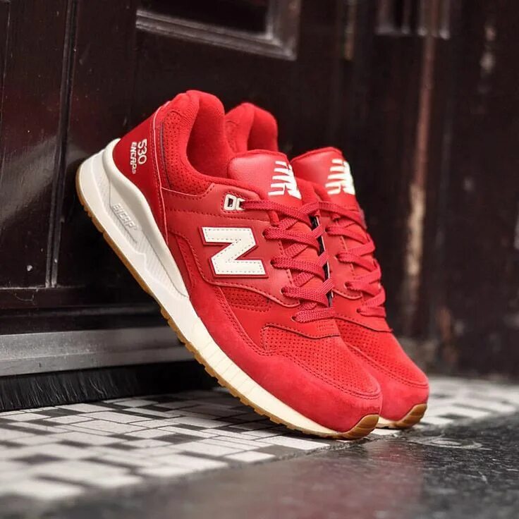 New Balance m530. Нью бэланс 530. New Balance 530 красные. Кроссовки New Balance 530.