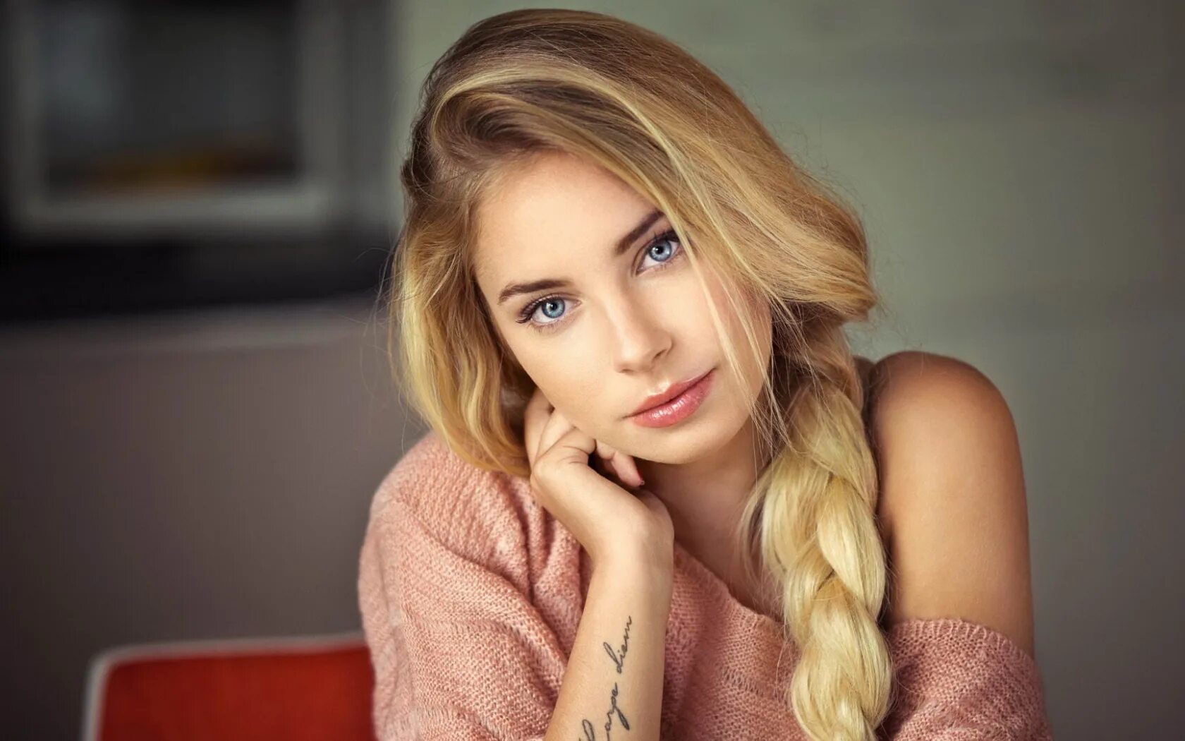 Blonde на русском. Кассандра Лодс Франк. Лодс Франк Лиа. Лодс Франк блондинка. Lods Franck, модель.