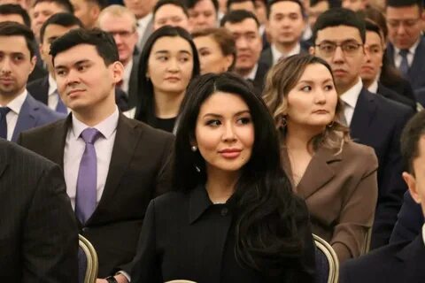 Токаев жена