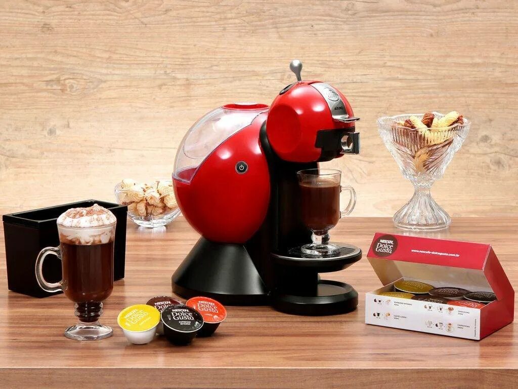 Dolce gusto как пользоваться. Nescafe Dolce gusto кофемашина. Кофемашина Нескафе Дольче густо капсульная. Кофеварка Нескафе Дольче густо капсульная. Капсульная кофемашина Nespresso Dolce gusto.