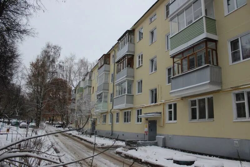 многоквартирные дома рязань капремонт. капитальный ремонт фасада многоквартирного дома. ремонтируемое здание рязань. мкд рязань. ремонт дома рязань.