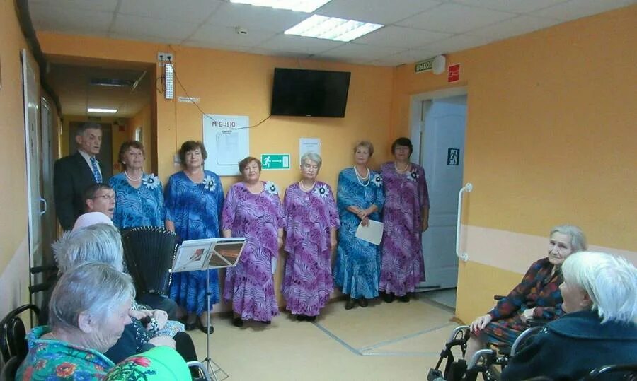 Центр занятости советск кировская. Межрайонный комплексный центр социального в советском районе. город советск дом престарелых. дом престарелых советск хор. кцсон советского района эдельвейс.