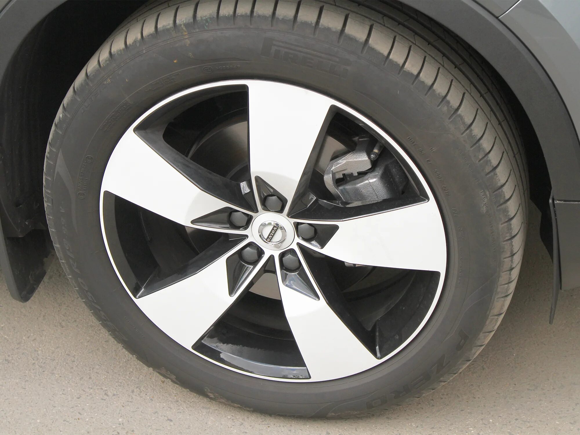 диски nismo nissan leaf 2. Tiguan 2 r18 диски kingston. колеса 2018. Roadmarch 225/55r17 101w xl prime uhp 08. диски на hyundai sonata 2018.