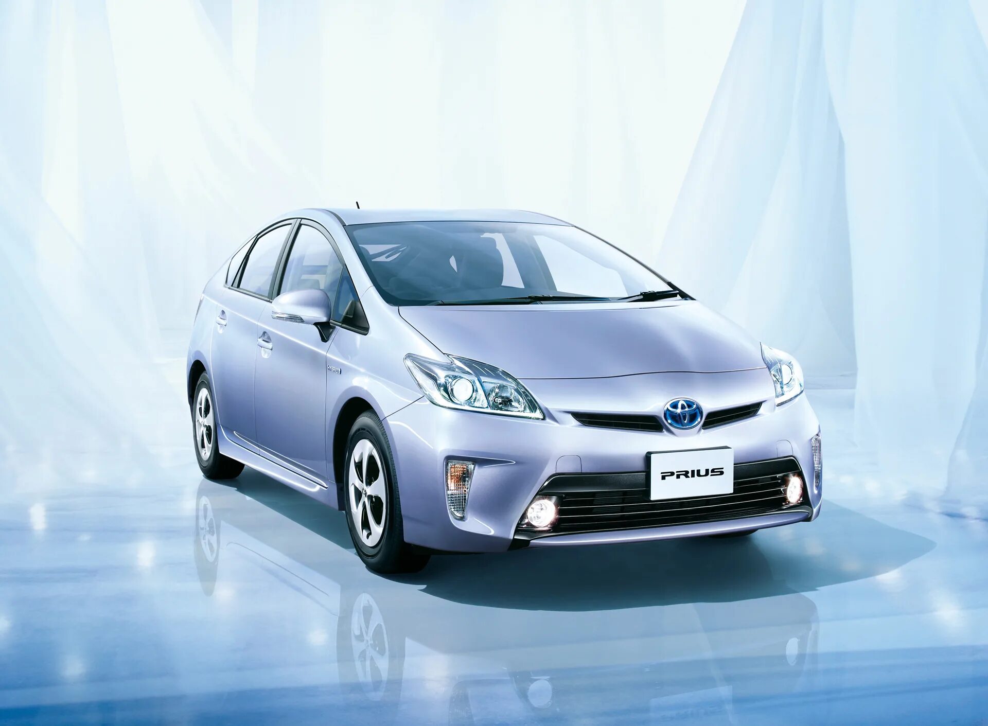 Toyota prius 2004. Toyota prius 2012. Тойота приус 2009. Toyota prius 20 2009. Toyota prius zvw30.