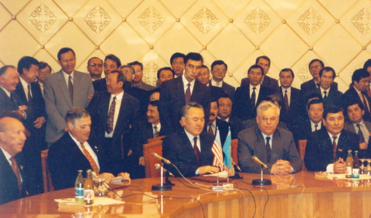 Узбекистан казахстан. Международное сотрудничество. Соглашения рк. Встреча россии и казахстана. Соглашения рк.