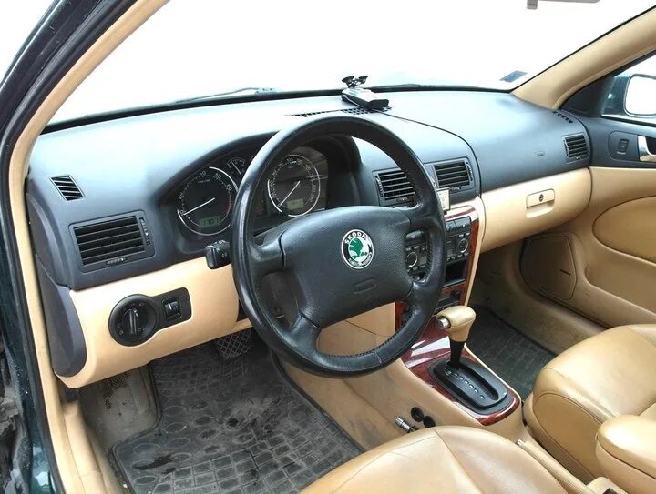 Octavia tour 2008 салон. Skoda octavia tour wts салон. Skoda octavia tour 1. Салон skoda tour. Skoda octavia tour 1.