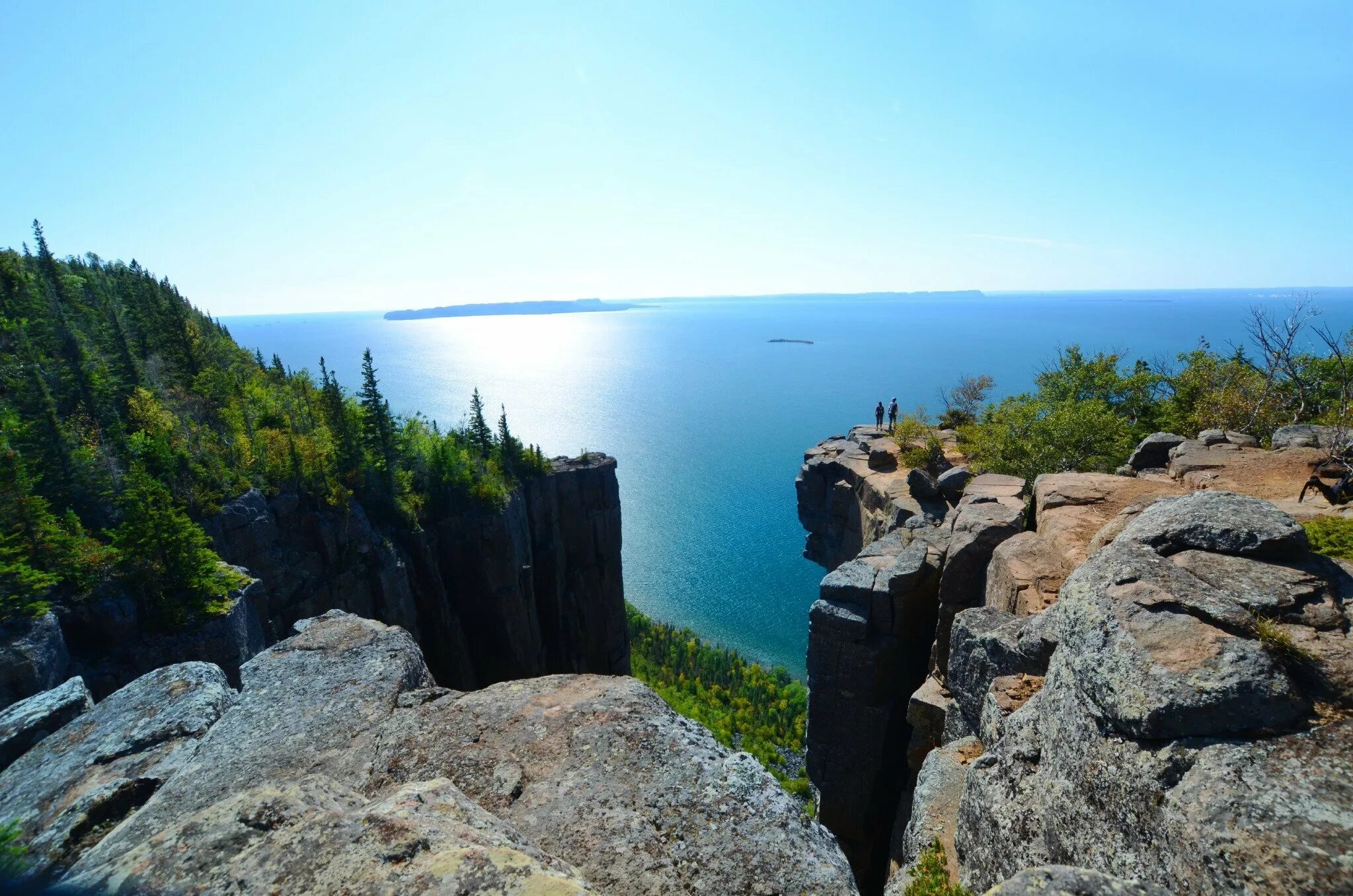 Средняя глубина озера гурон. Верхнее озеро (Lake Superior). Канада. Великие американские озёра верхнее Гурон Мичиган Эри Онтарио. Великие озёра Северной Америки озероонтарио. Озеро Супериор.