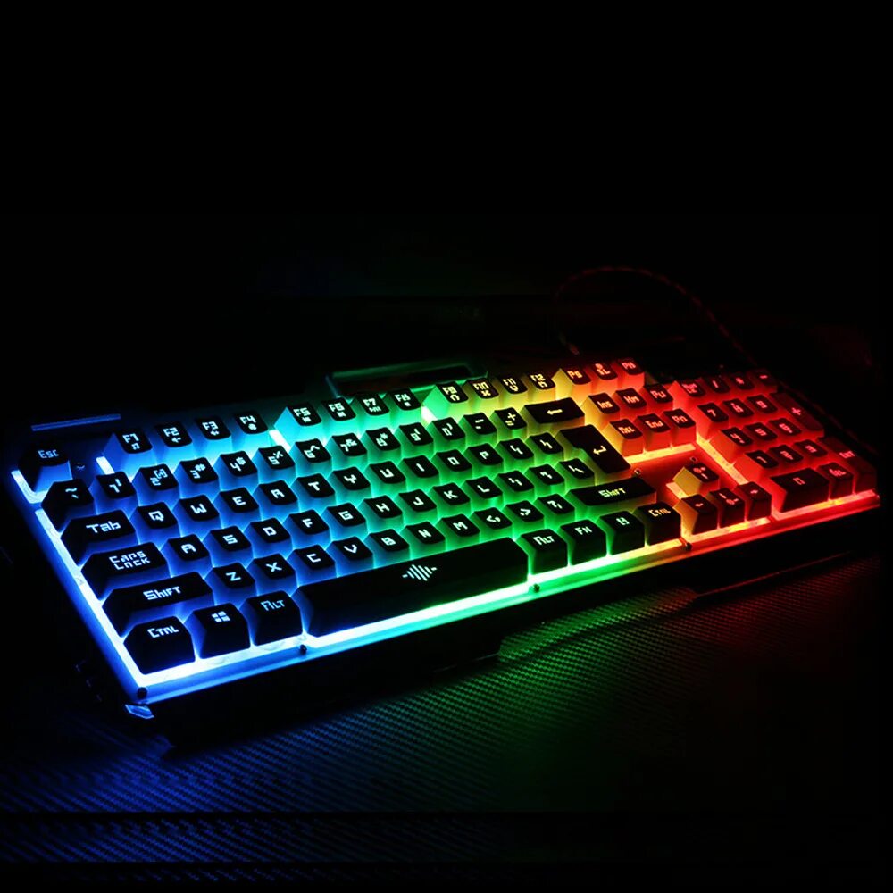 Клавиатура компьютера rgb. Клавиатура с подсветкой. геймерская клавиатура с подсветкой. клавиатура с неоновой подсветкой. светодиод для клавиатуры.