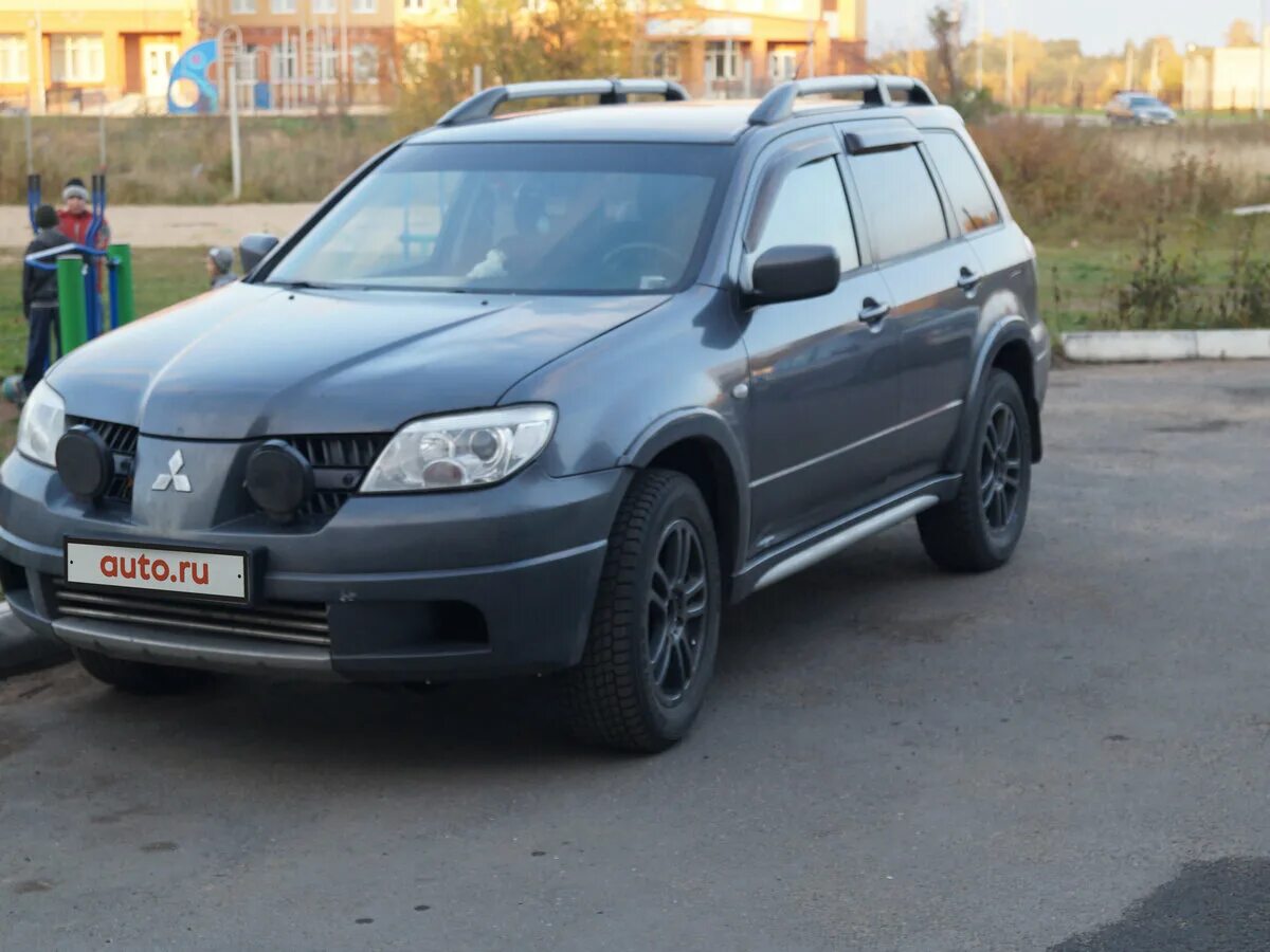 Mitsubishi outlander 2005. Mitsubishi outlander 2005 года. митсубиси аутлендер 2005. Mitsubishi outlander 2005. аутлендер 2005 года.