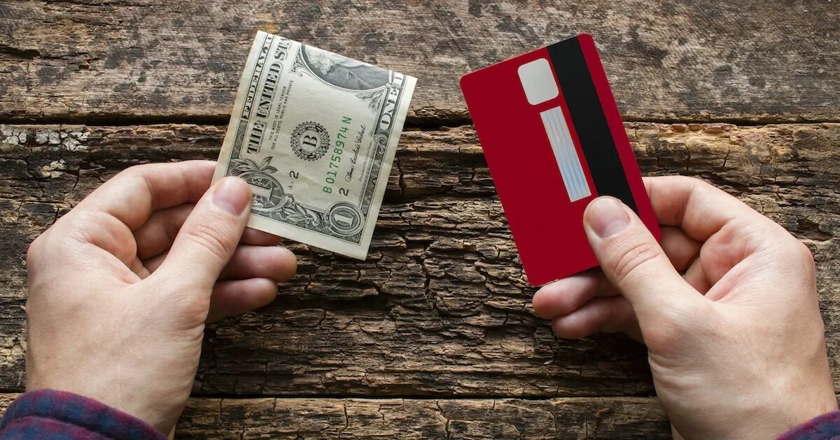 Умные деньги. Карточка с деньгами. Payeer платежная система. Money pay card. Налоги.