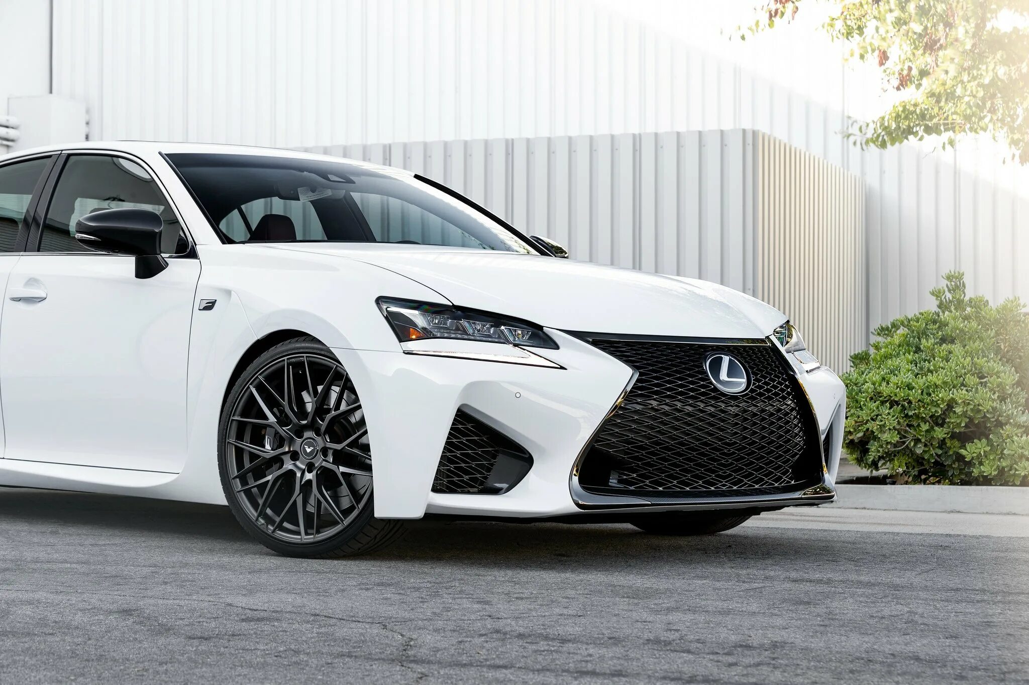 White gs