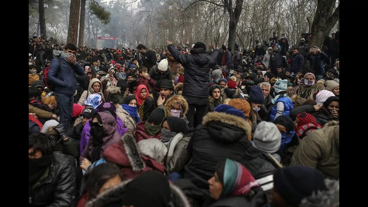 Мигранты в Турции. Беженцы в Турции. Протесты укобеженцев в Европе. Царицыно беженцы. Эмигранты из европы в россию