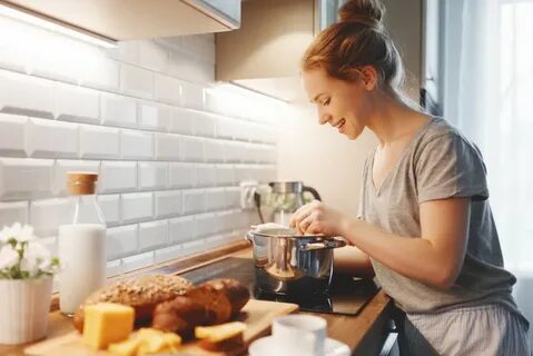 Cooks in the morning