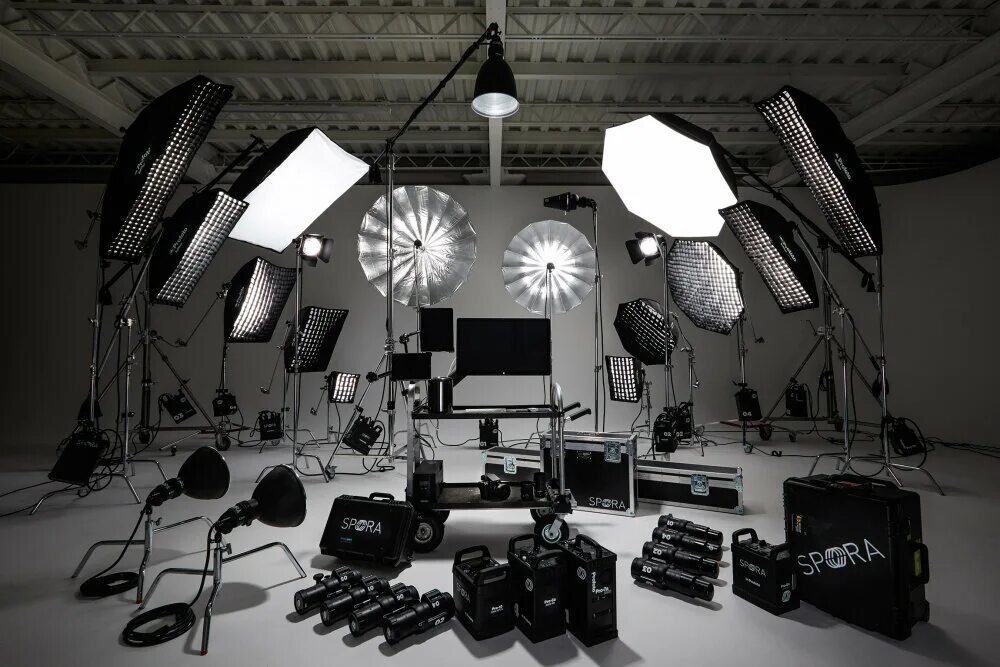 съемочная площадка павильон. киностудия камера. аренда киностудий.