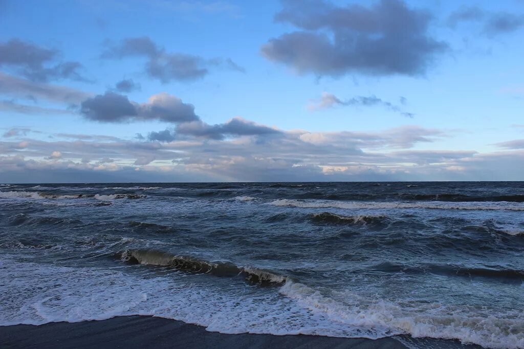 Балтийское побережье Прибалтики. Балтийское море 2022. Балтийское море корбали.