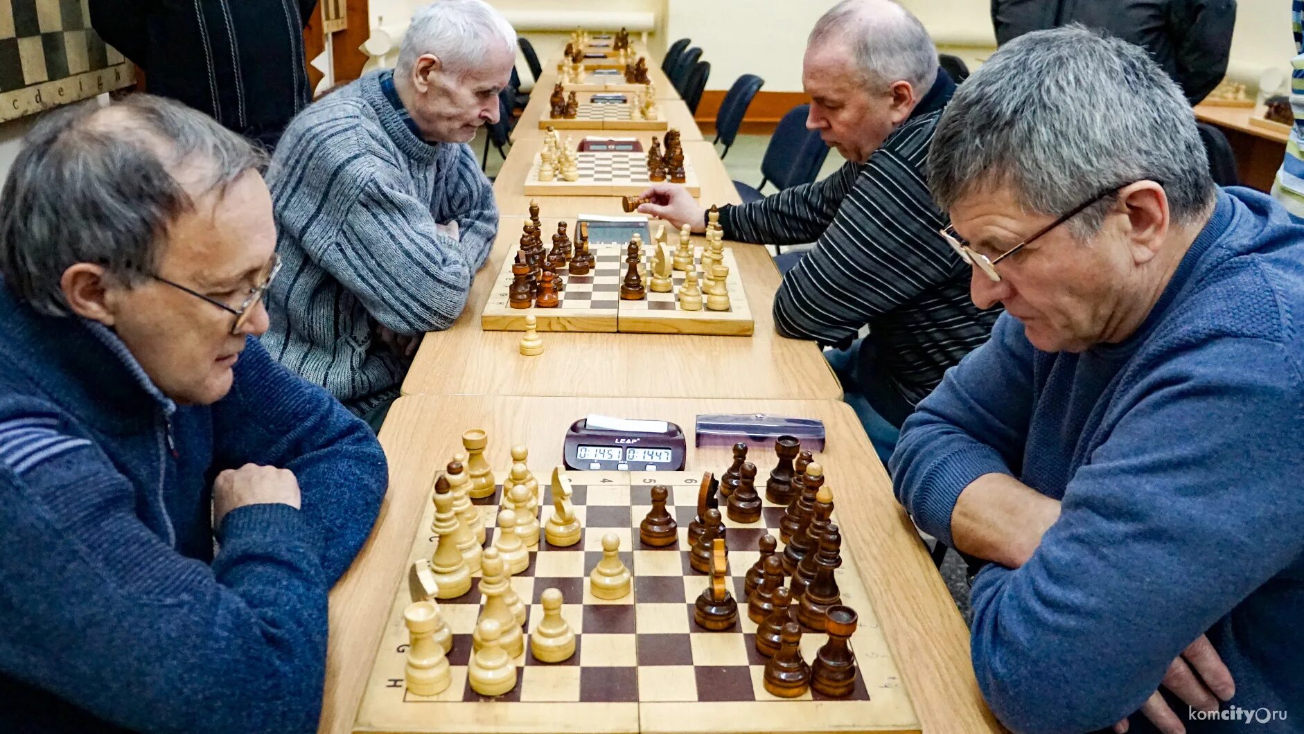 шахматный клуб саратов. шахматы ветераны. ветеран шахмат назарова рязань. шахматы ветераны. шахматы ветераны.