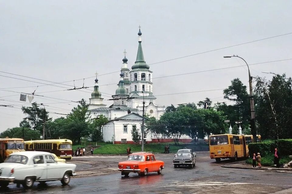 Иркутск 1985. Иркутск 1985 год. Иркутск 1985. Иркутск 1985 год. Перекрёсток улиц ленина седова тимирязева иркутск.