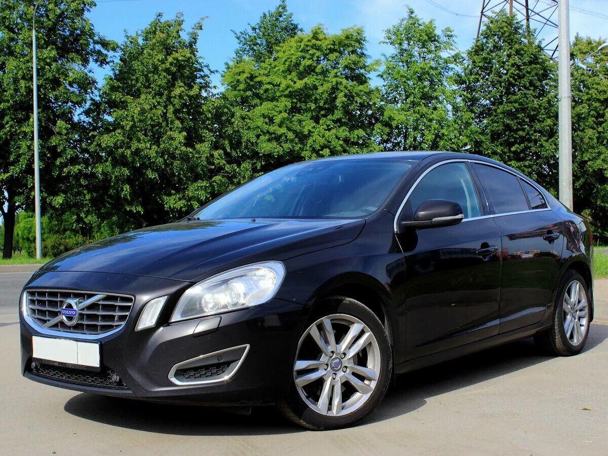 S 60 отзывы. Volvo s60 2011. Вольво с60 2011. Volvo s60 черная. Вольво с60 черная.