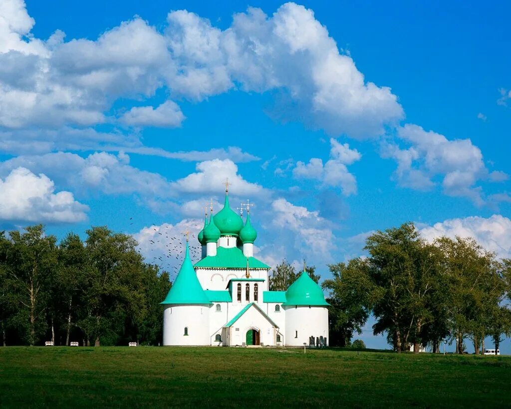 Фото музея куликово поле. Куликово поле музей-заповедник. Храм Сергия Радонежского Куликово поле. Музей-заповедник Куликово пол. Природный музей-заповедник «Куликово поле»..