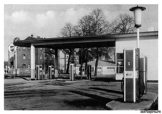 азс ссср 70х. первая в мире азс. первая азс 1907. первая азс 1907. заправочная станция в сша в 1907 году.
