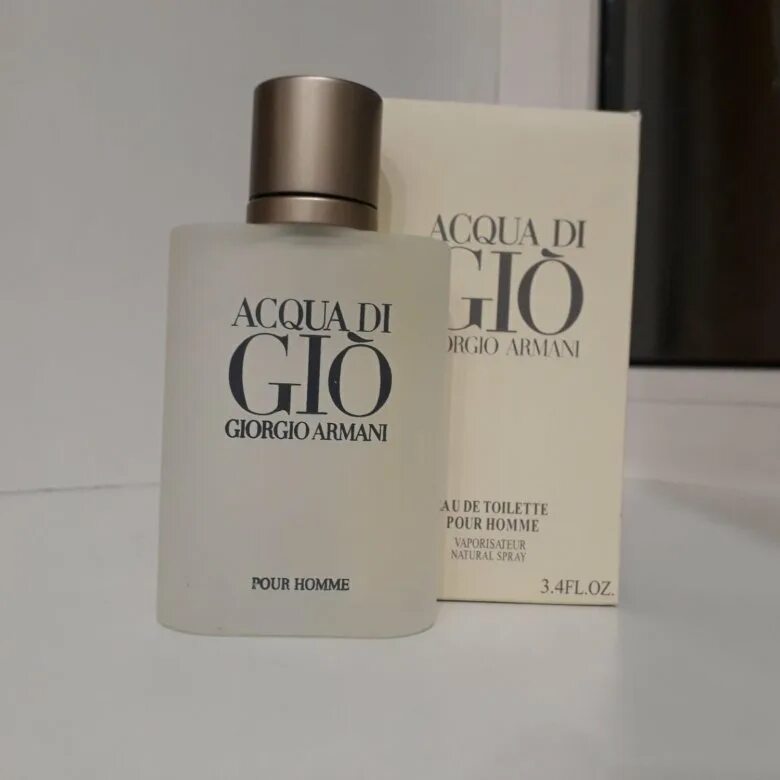 Giorgio armani acqua di gio купить. Аква ди Джио Армани. Армани Джорджио Джой ди Джио. Giorgio Armani acqua di gio 1996 г для женщин 5 мл. Джорджио Армани Аква ди Джио мужские маленький флакончик спрей.