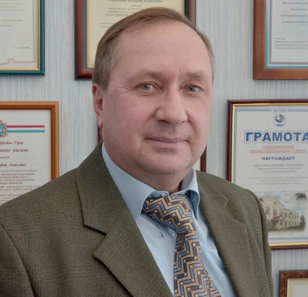 технікуми кривого рогу фото цент входцу. фото здания лнр политехникум. кинель-черкасский медицинский колледж. преподаватели схт кинель черкасский. схт кинель-черкассы профессии.