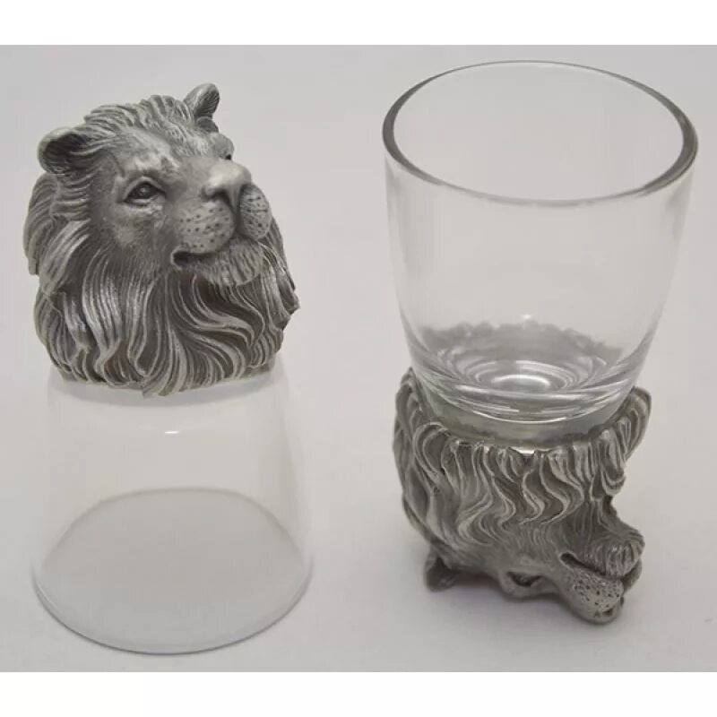 Стопки перевертыши с головами. Подарочный набор рюмки перевёртыши звери. Набор рюмок с животными. Roro рюмки-перевертыши. Рюмки перевертыши с головами животных.