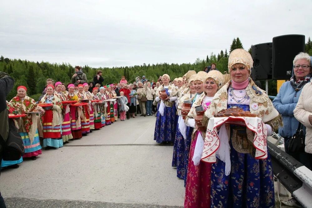 Фестиваль Беломорье Умба. Фестиваль фольклора в Умбе. Фестиваль Беломорье Мурманская область. Поморский фестиваль в Умбе.