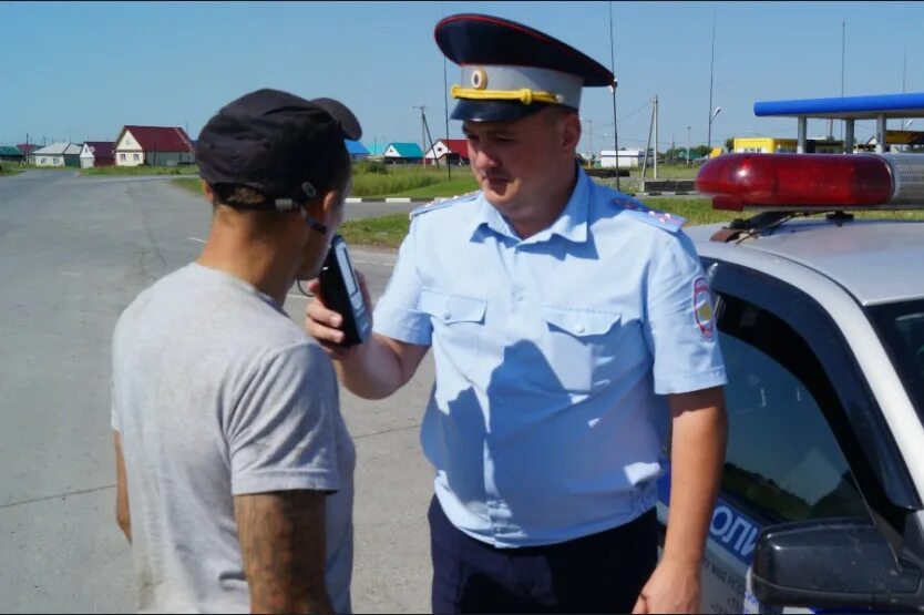 Гибдд куйбышев. ДПС Барабинск. Начальник ГАИ Барабинска. Начальник ГИБДД Барабинск Новосибирской области. Сотрудники ГИБДД Куйбышев НСО.