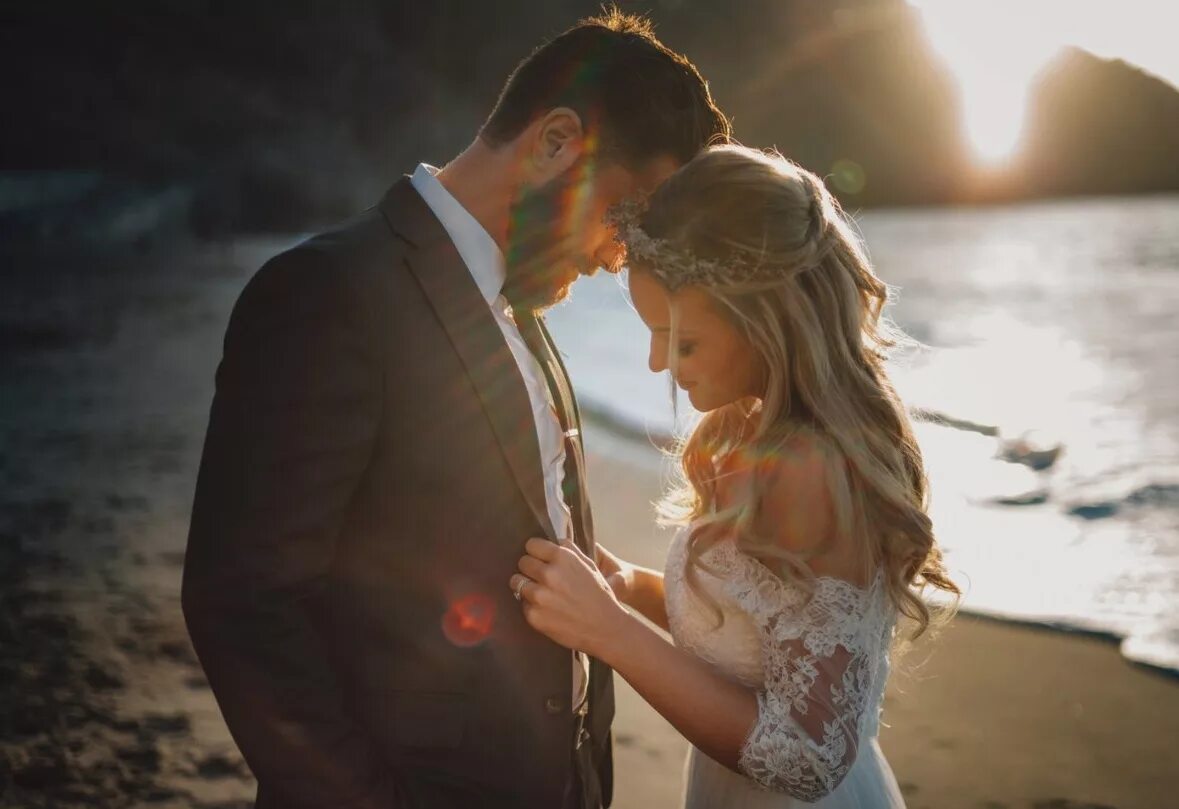 Как понять что человек твоя судьба. Парень судьбы. Случайная встреча любовь. Мужчина честной судьбы. Влюбленные в разлуке.