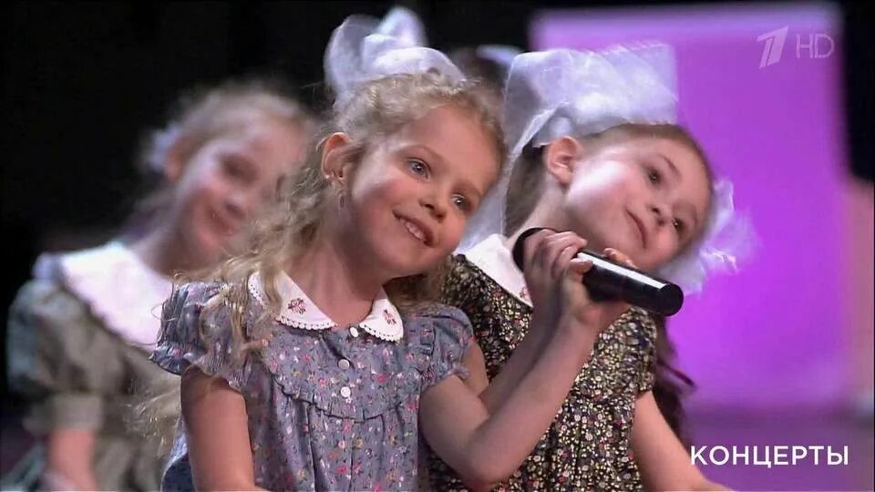 Непоседы попурри. Непоседы попурри. Непоседы певица непоседы юля. Юлия началова непоседы. Непоседы спортивное попурри.