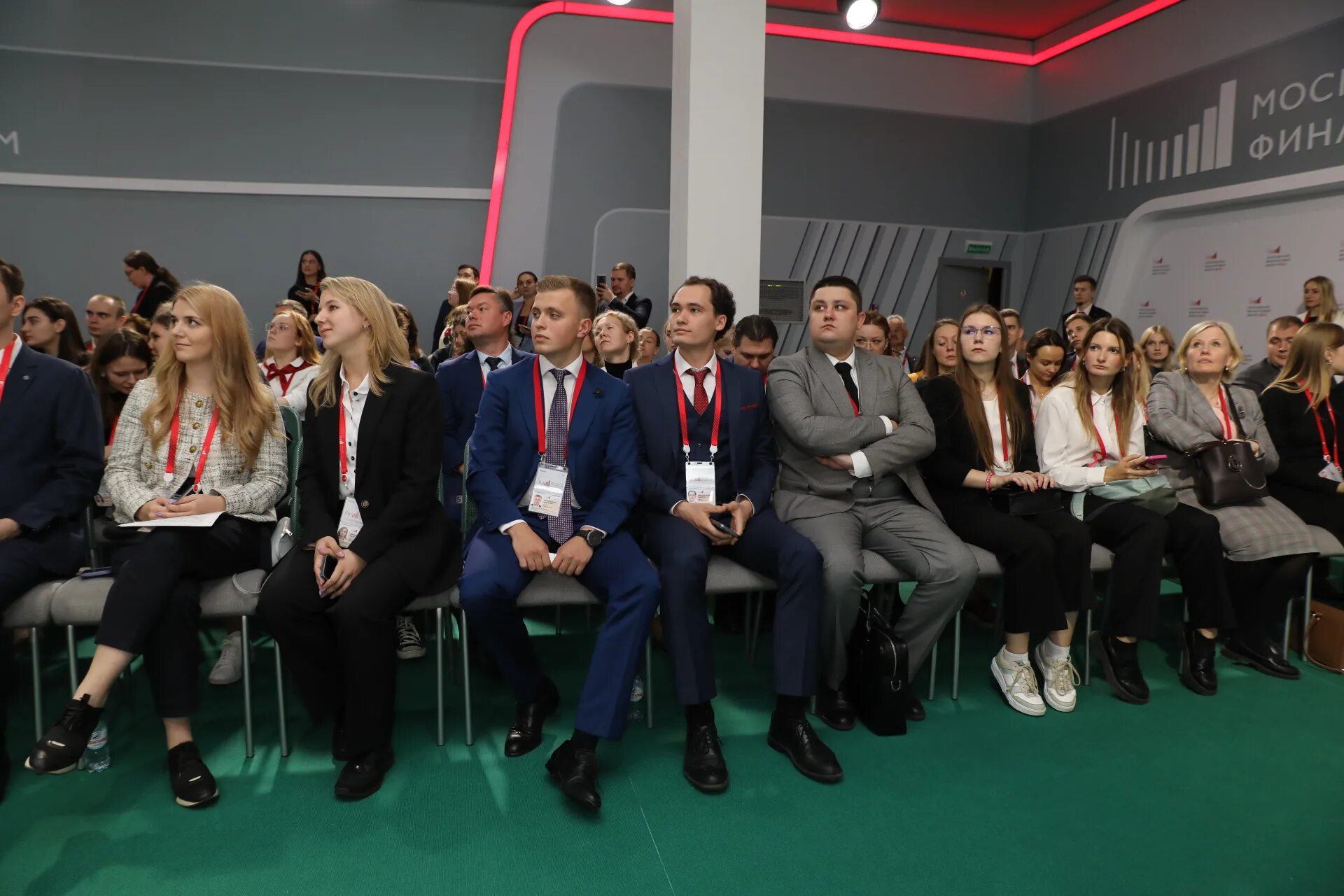 Московский финансовый форум. Московский финансовый форум манеж. Московский университет грибоедова журналистика. Финансовый форум 2023. Московский финансовый форум 2023.