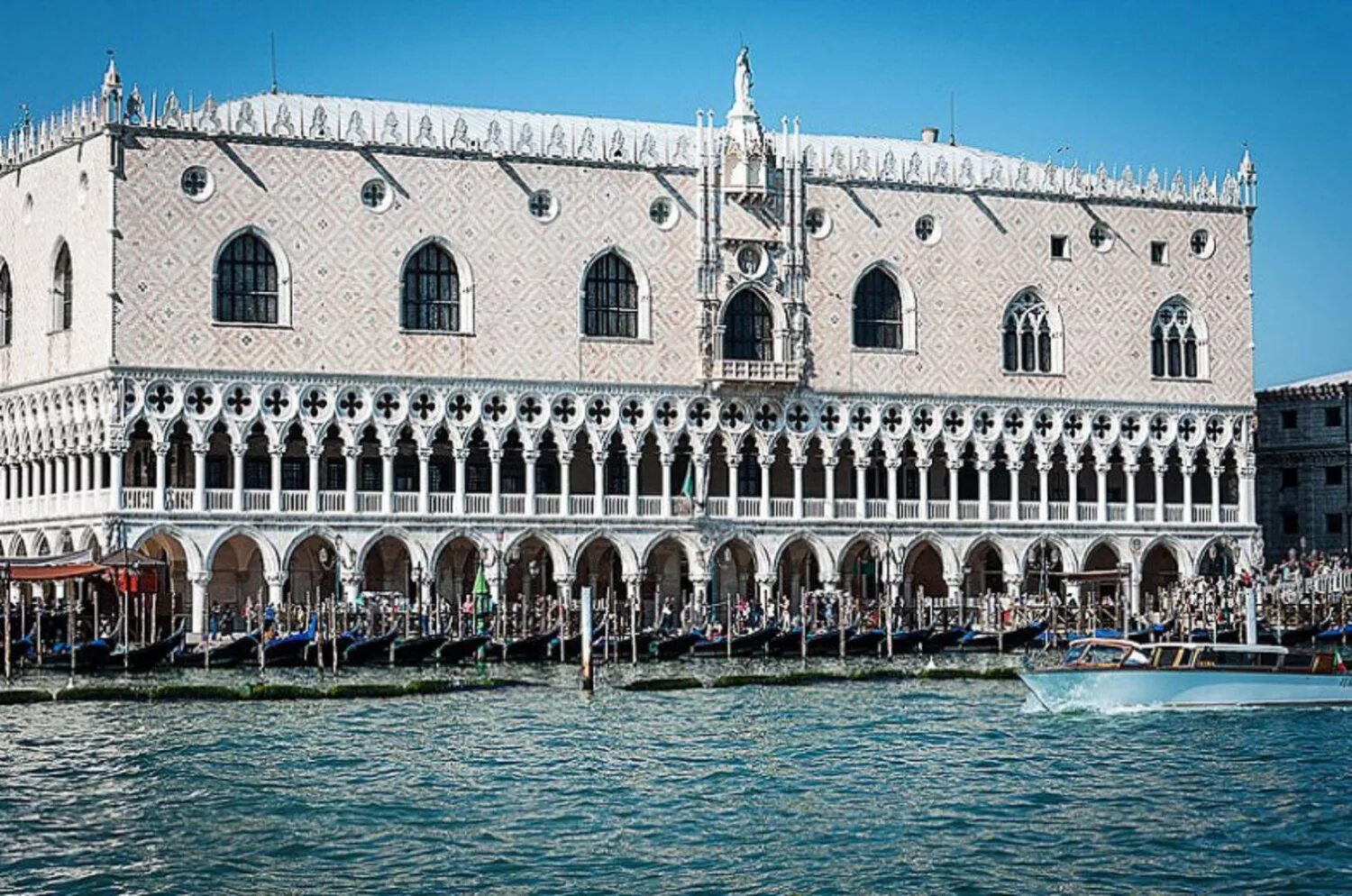 Book Doge's Palace Skip-the-Line Tickets Doges palace, Venice tours, Venice