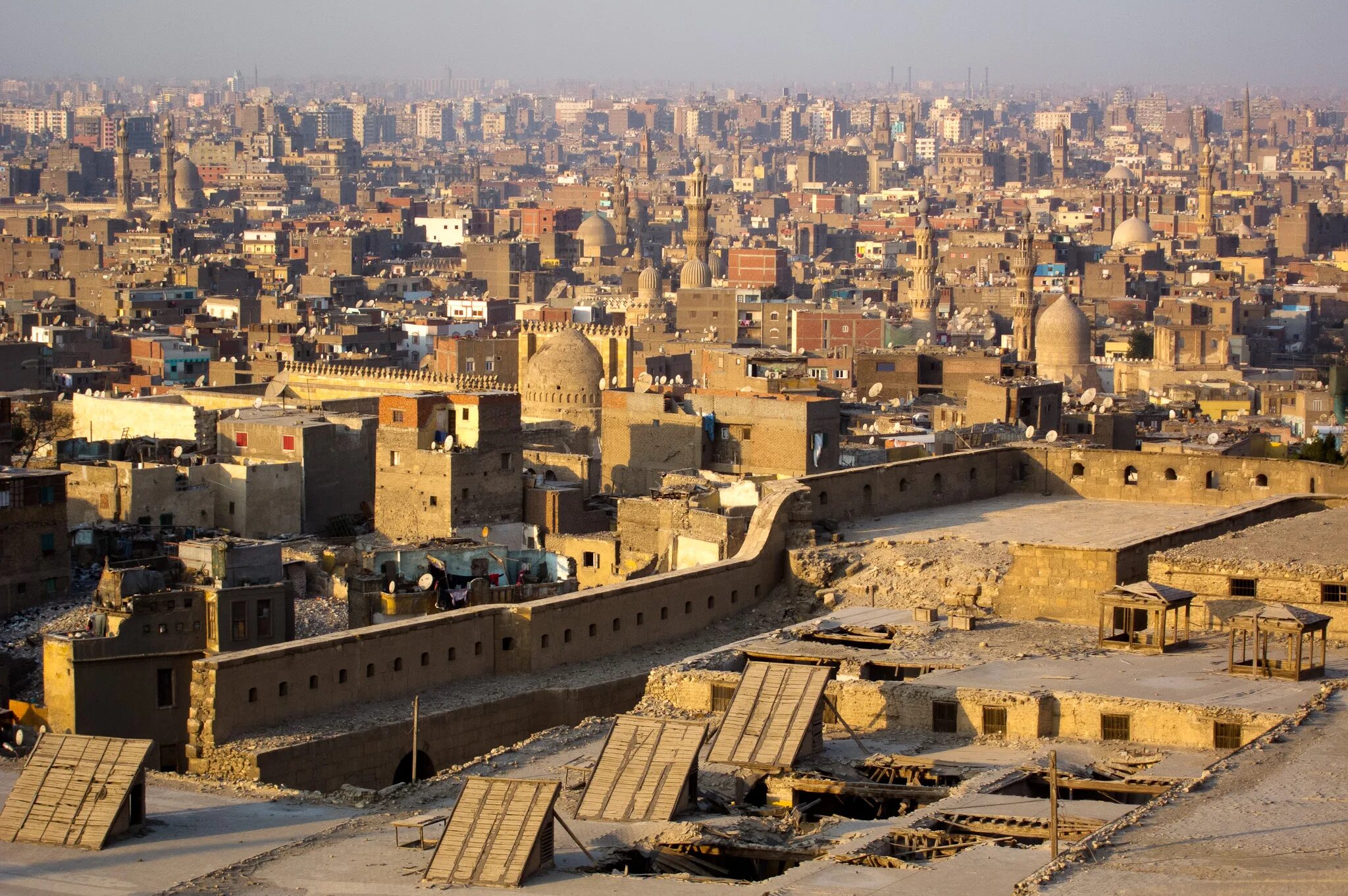 Северный каир. Каир столица Египта. Каир столица современного Египта. Каир древний город. Африка город Каир.