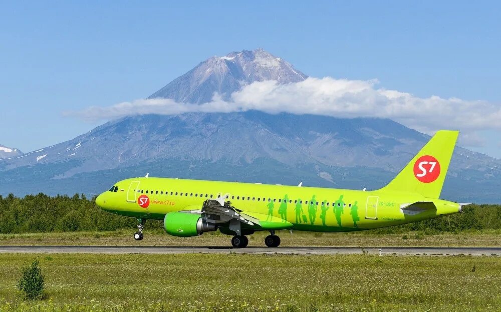 S7 контакты. Самолеты с7 авиакомпания. S7 Airlines авиакомпания. S7 - Siberia Airlines. Самолет Севен 7.