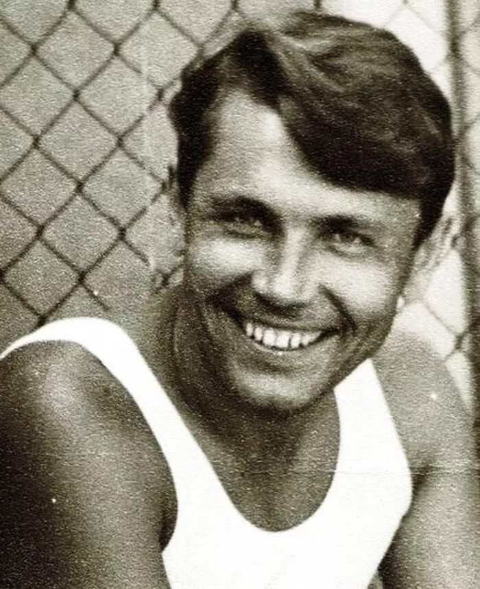 вырезал аппендицит самому себе