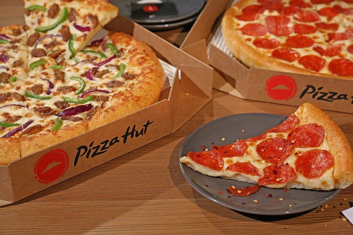 Пицца хат работа. Пиццерия pizza hut. pizza hut спб. пицца пицца хат. пицца нут.