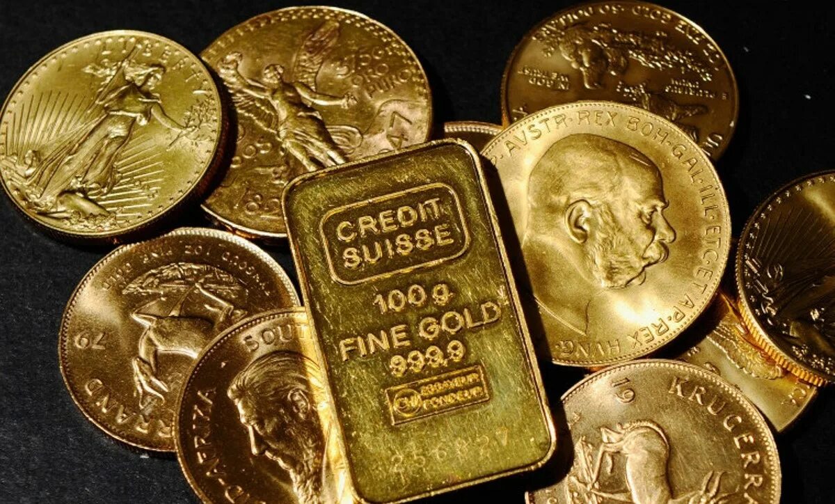 Золото будет валютой. Золото и доллары. Золотой доллар. Золотой доллар фото. Доллары и золото фото.