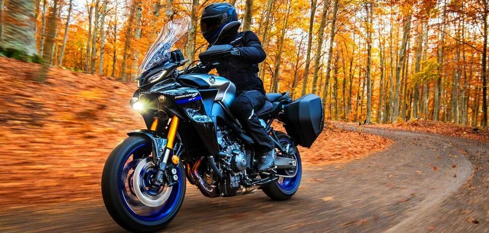Mt 09 tracer gt. Yamaha mt 09 tracer gt. мотоцикл yamaha tracer 900. yamaha mt 09 tracer 2025. yamaha tracer mt-09 2025.