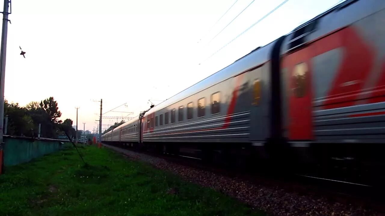 Поезд оленегорск москва. Поезд Воркута Симферополь. Оленегорск поезд. Воркута Симферополь поезд маршрут. Поезд Симферополь Воркута 2008.