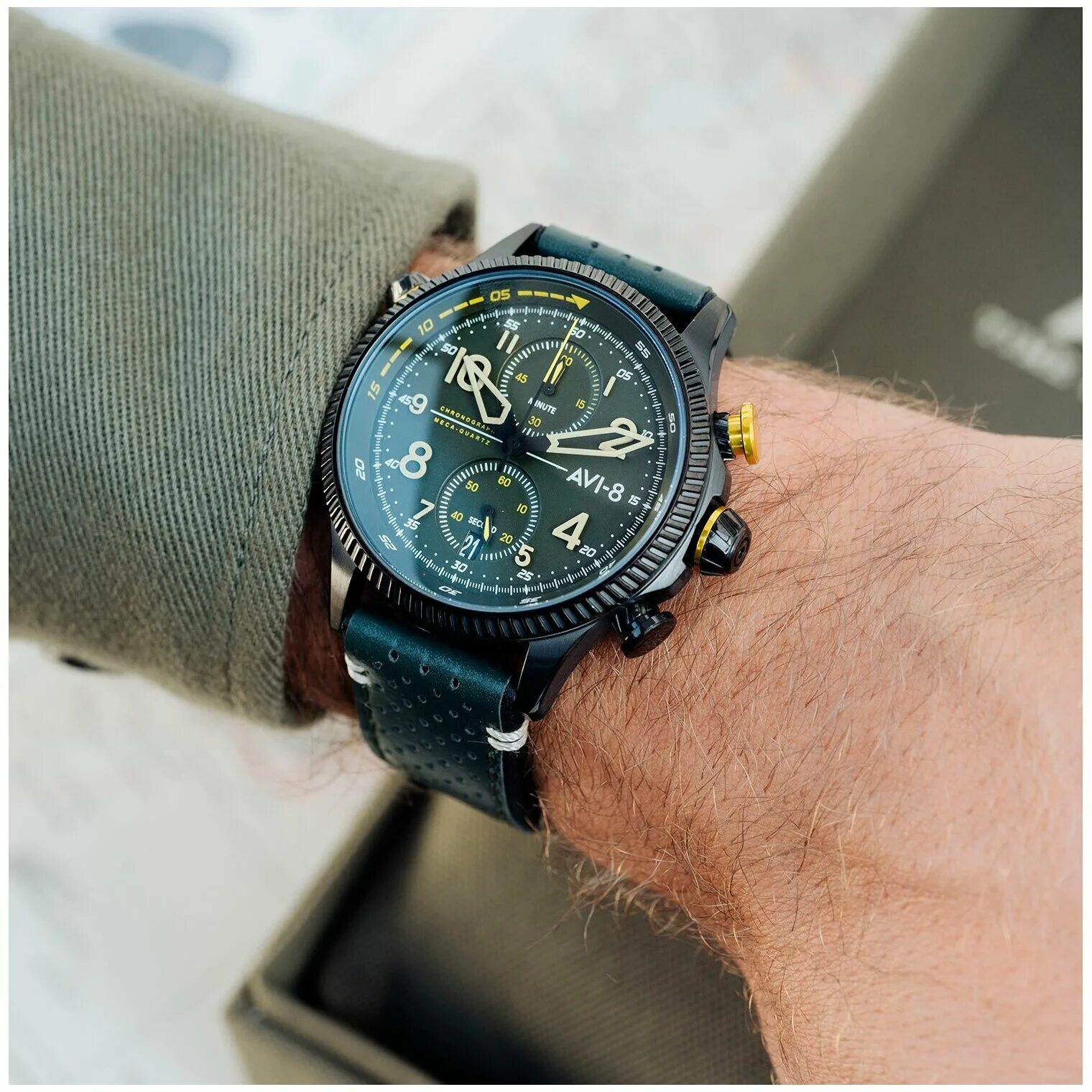 часы avi 8. линейка часов avi-8 модели 4080. Hawker typhoon avi-8 часы. часы avi 8. часы avi 8.