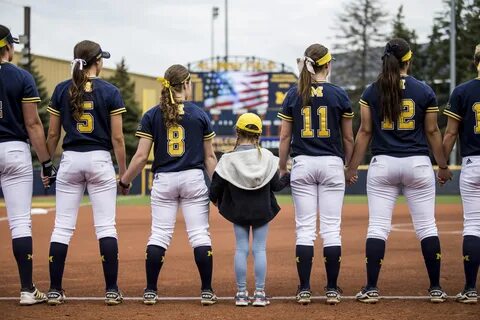 Team Player Softball.