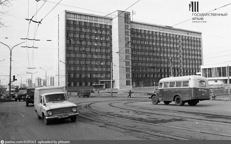 Дом советов Пермь. Дом советов Пермь 1960. Дом советов Пермь 1970 годы. Дом советов 1980.