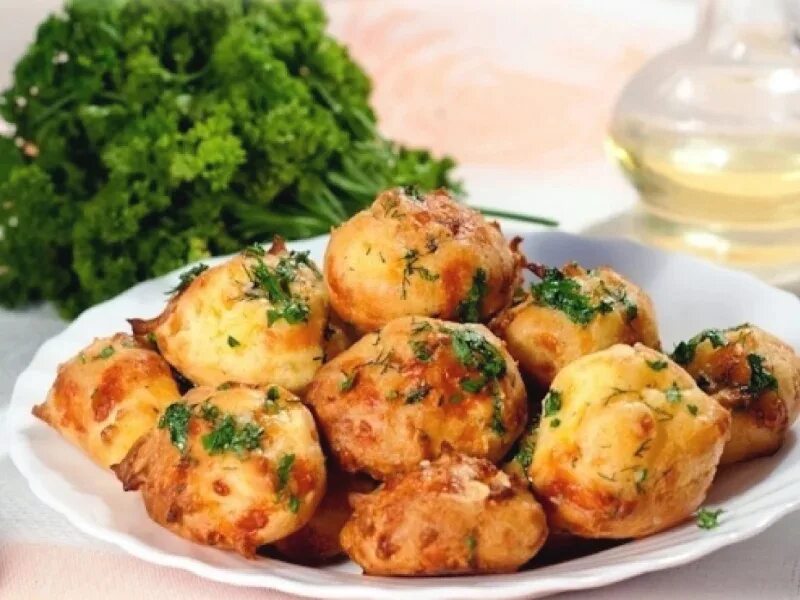 Гужеры французские. Гужеры французские заварные. Пончики из картофеля. Картофельные эклеры. Большая заварная картошка.